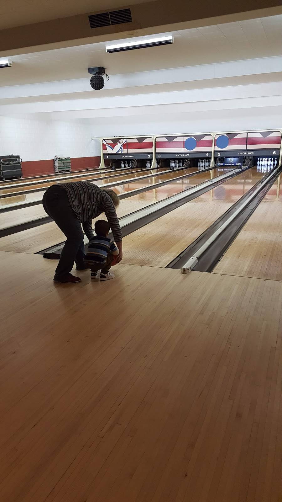 Club LaCon | restaurant | 8902, 1241 Lacon Rd, Lacon, IL 61540, USA | 3092465705 OR +1 309-246-5705