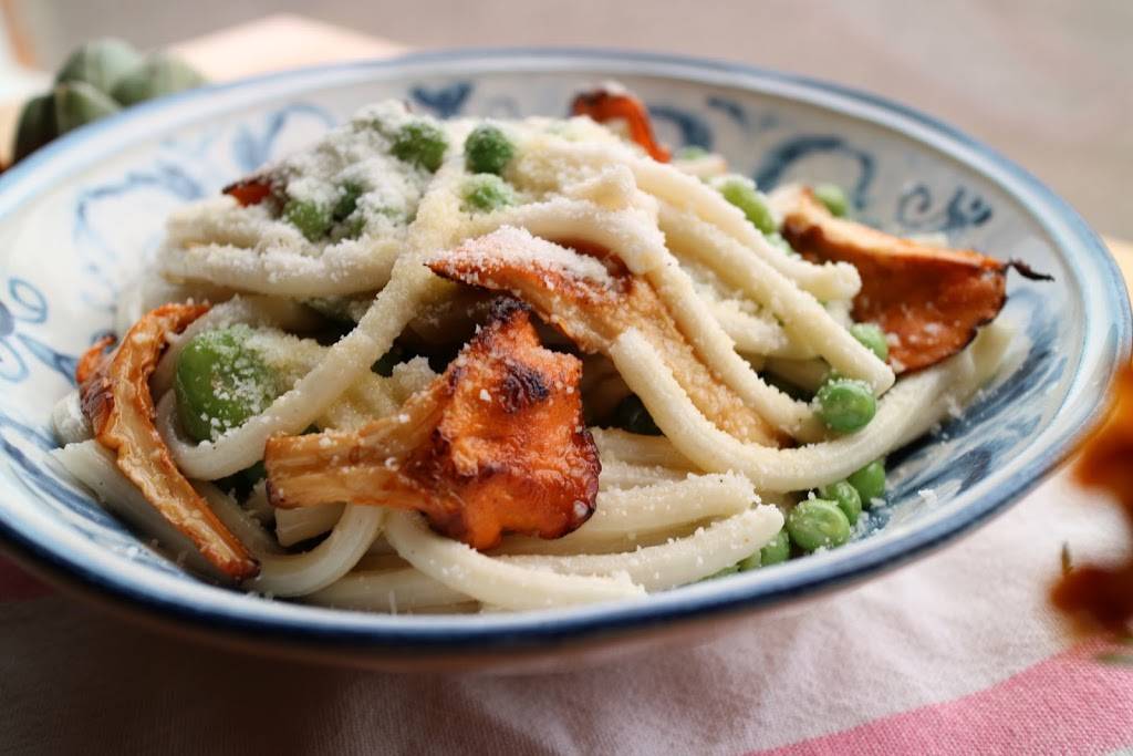 Fiorella | restaurant | 5 Rochester Public Market, Rochester, NY 14609, USA | 5854345705 OR +1 585-434-5705