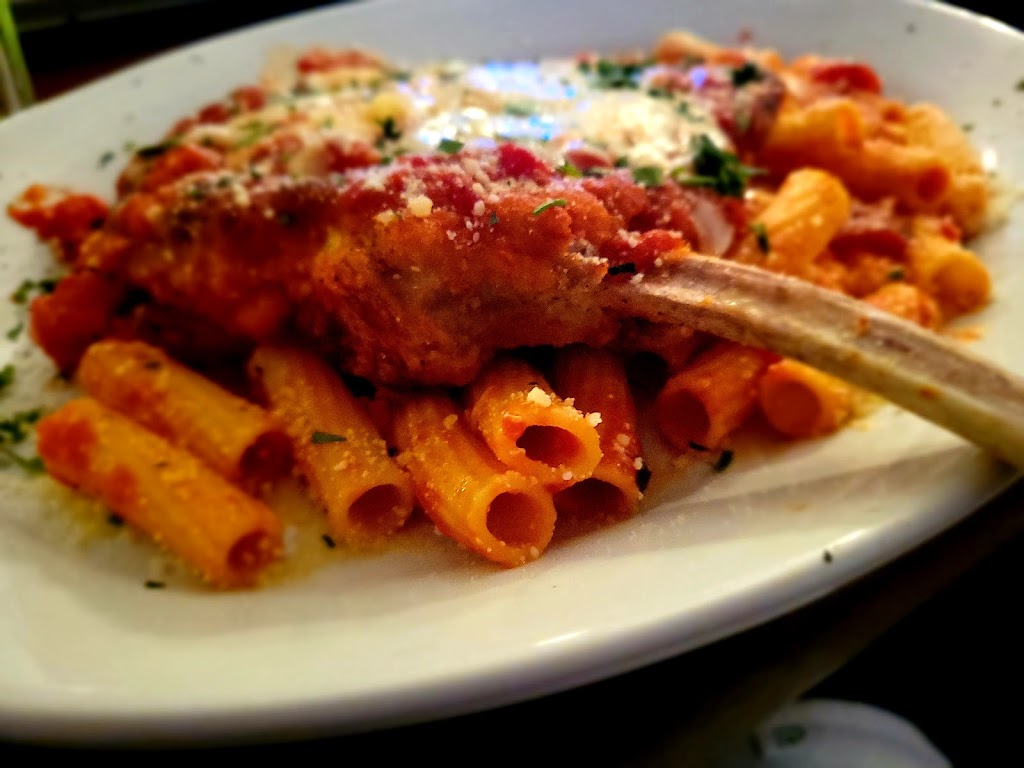 Fusillys Kitchen | restaurant | 606 Manatee Ave W, Bradenton, FL 34205, USA | 9416856095 OR +1 941-685-6095