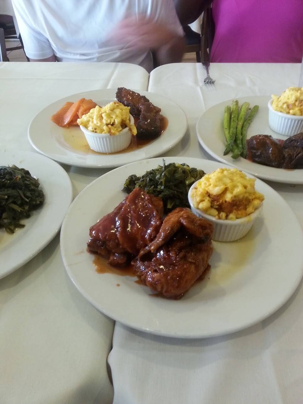 At the Table | restaurant | 311 Bond St, Asbury Park, NJ 07712, USA | 7324555093 OR +1 732-455-5093