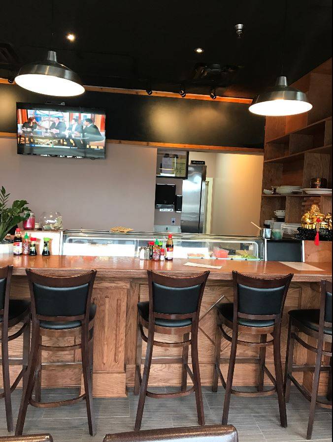 Hais Sushi & Pho | restaurant | 2617 8th Ave S #112, Nashville, TN 37204, USA | 6157605800 OR +1 615-760-5800