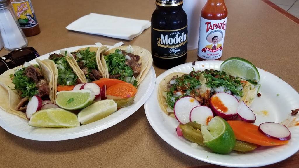 Costa Azul | restaurant | 2001 N Buena Vista St, Burbank, CA 91504, USA | 8185674689 OR +1 818-567-4689