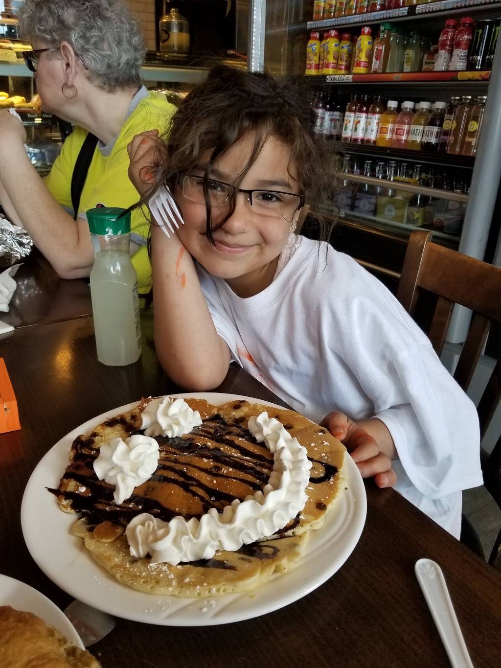 Terranova Bake Ridge Bagels | bakery | 9417 3rd Ave, Brooklyn, NY 11209, USA | 7186806353 OR +1 718-680-6353