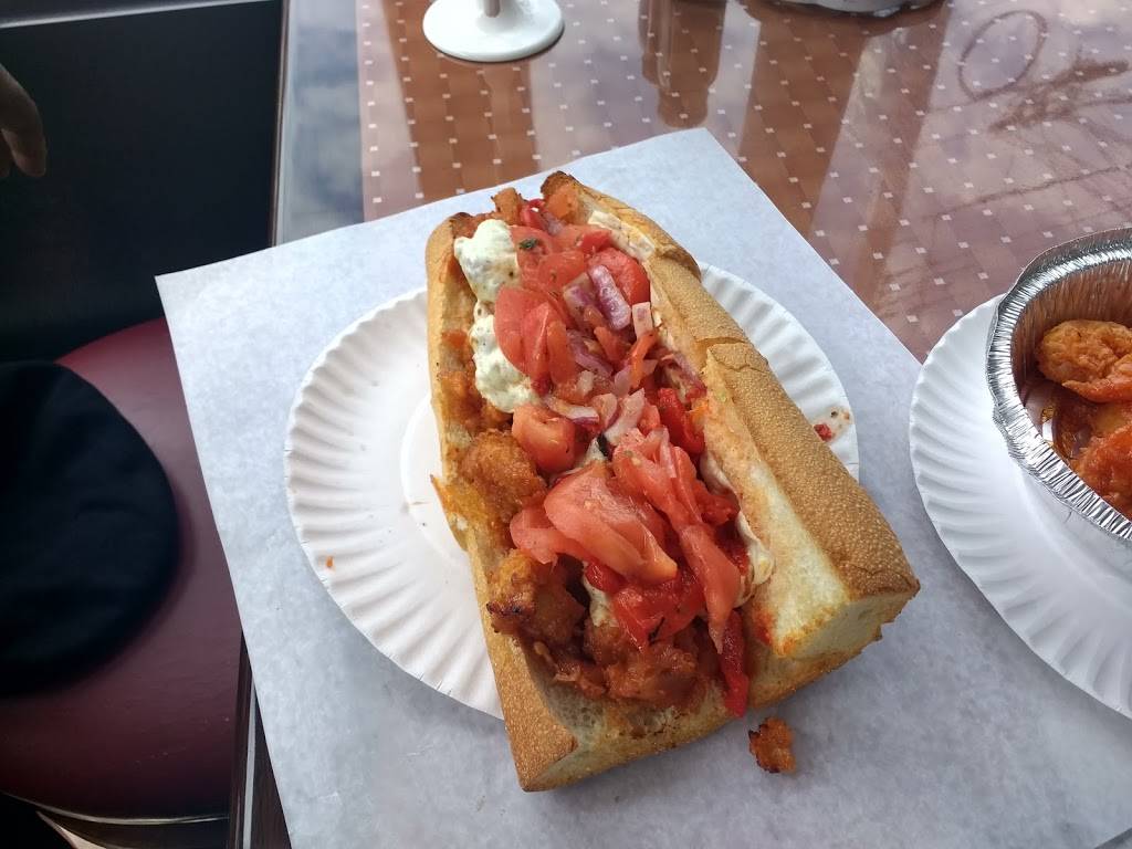 Johns Deli | meal takeaway | 2033 Stillwell Ave, Brooklyn, NY 11223, USA | 7183727481 OR +1 718-372-7481