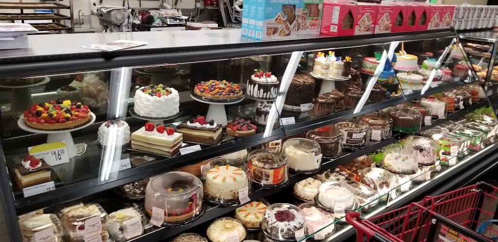 Lucky | meal delivery | 1515 Sloat Blvd, San Francisco, CA 94132, USA | 4156814300 OR +1 415-681-4300