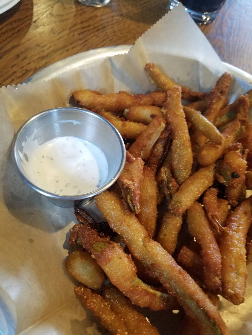 Docs Grey Horse Saloon & Eatery | restaurant | 5440 S Narragansett Ave, Chicago, IL 60638, USA | 7734247720 OR +1 773-424-7720