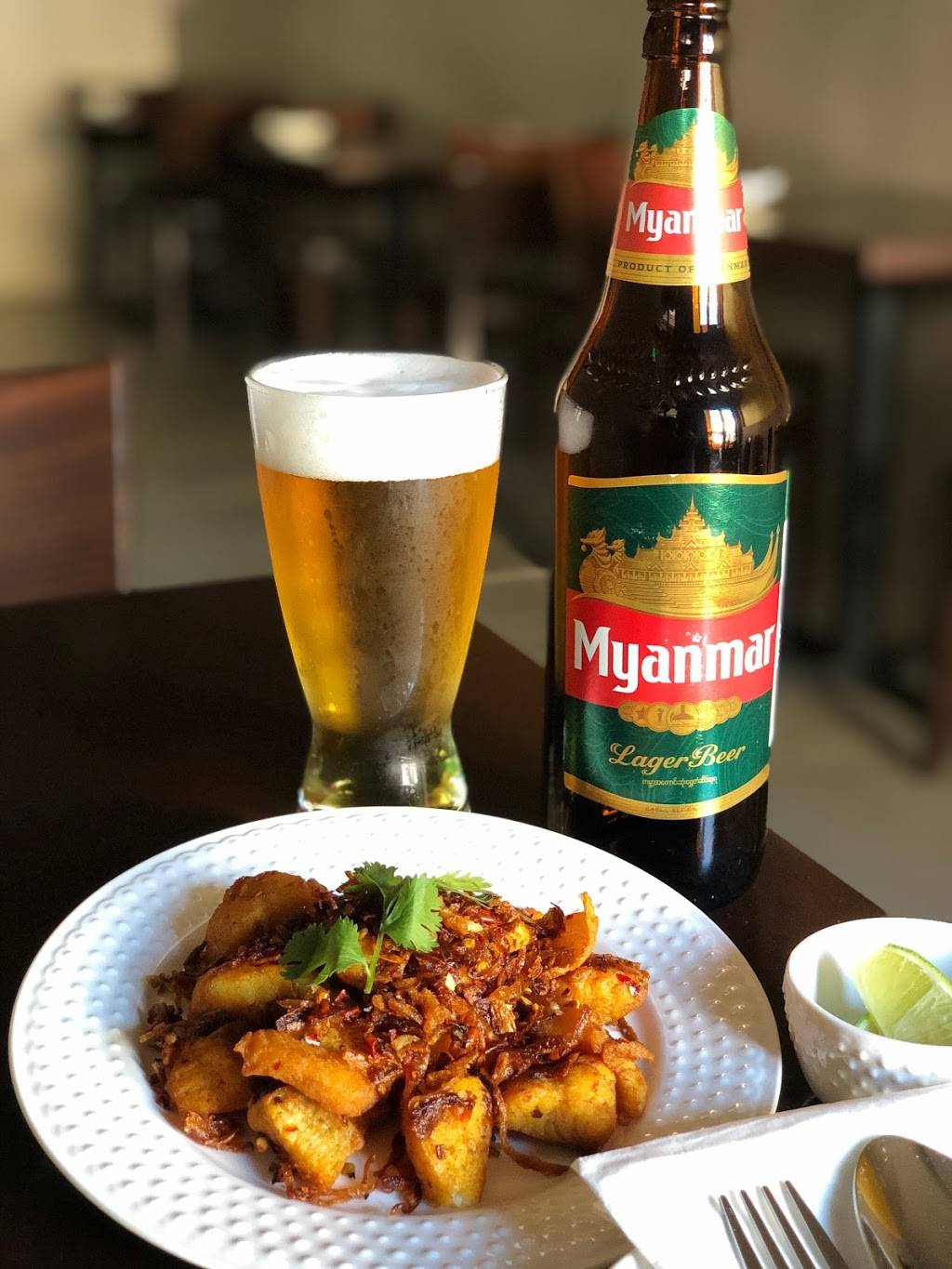 Karaweik Burmese Cuisine | restaurant | 3317 Steiner St, San Francisco, CA 94123, USA | 4159221892 OR +1 415-922-1892