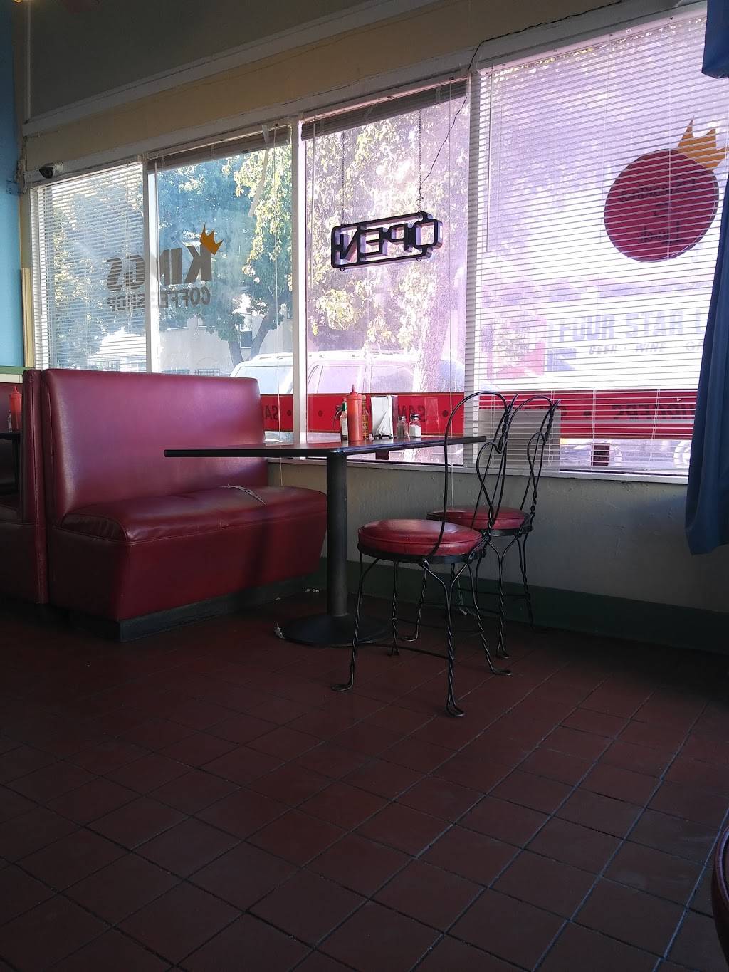 The Kings Coffee Shop | cafe | 3000 38th Ave, Oakland, CA 94619, USA | 5105323793 OR +1 510-532-3793