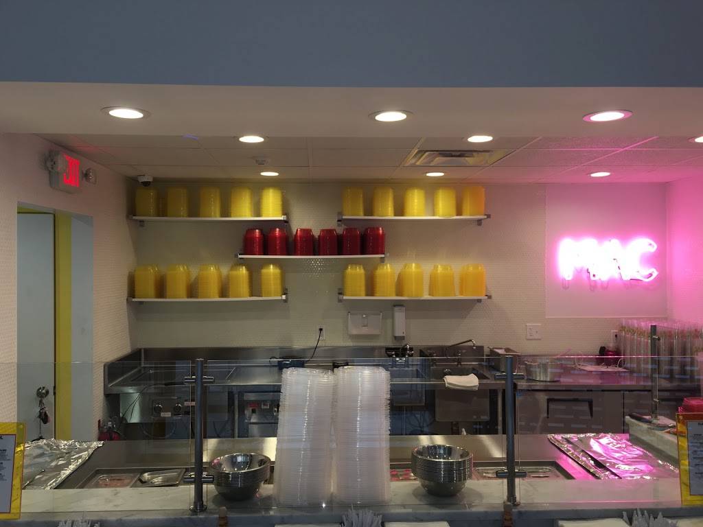 Mac Mart | restaurant | 104 S 18th St, Philadelphia, PA 19103, USA | 2154446144 OR +1 215-444-6144