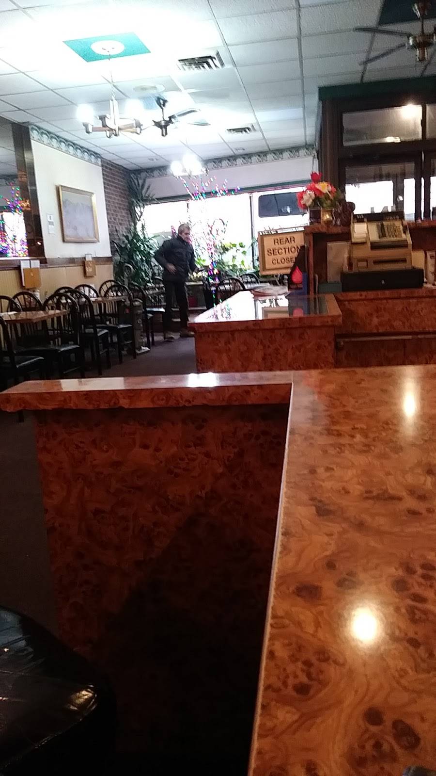 Annas Family Restaurant | restaurant | 4633 Montgomery Rd, Cincinnati, OH 45212, USA | 5137311100 OR +1 513-731-1100