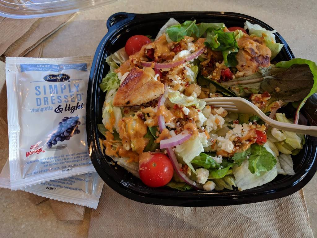 Wendys | restaurant | 6 Lodge Ln Suite 102, Verona, VA 24482, USA | 5402482513 OR +1 540-248-2513