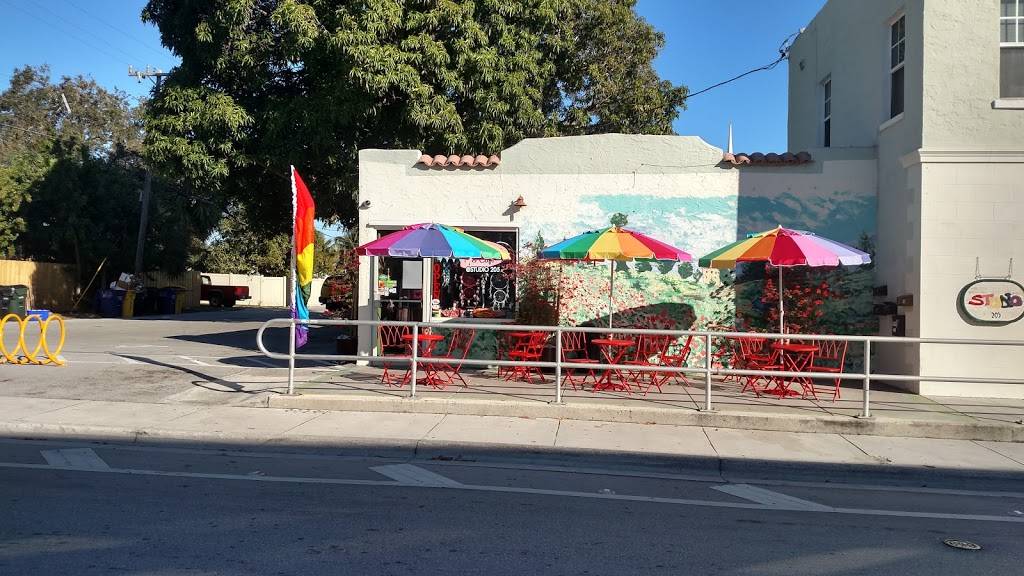 Java Juice Bar and Cafe @ Studio 205 | restaurant | 205 N Federal Hwy, Lake Worth, FL 33460, USA | 5615335272 OR +1 561-533-5272