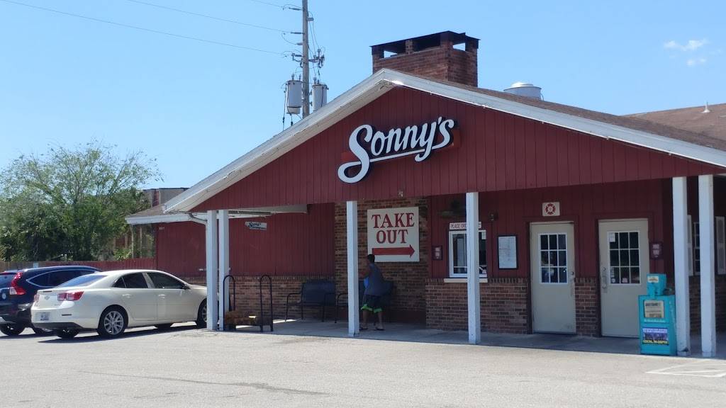 Sonnys BBQ | restaurant | 5097 FL-109, Jacksonville, FL 32216, USA | 9047374906 OR +1 904-737-4906