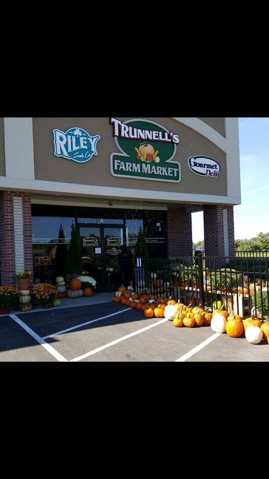 Trunnells Farm Market & Gourmet Deli | restaurant | 4399 Springhill Dr a, Owensboro, KY 42303, USA | 2707332222 OR +1 270-733-2222