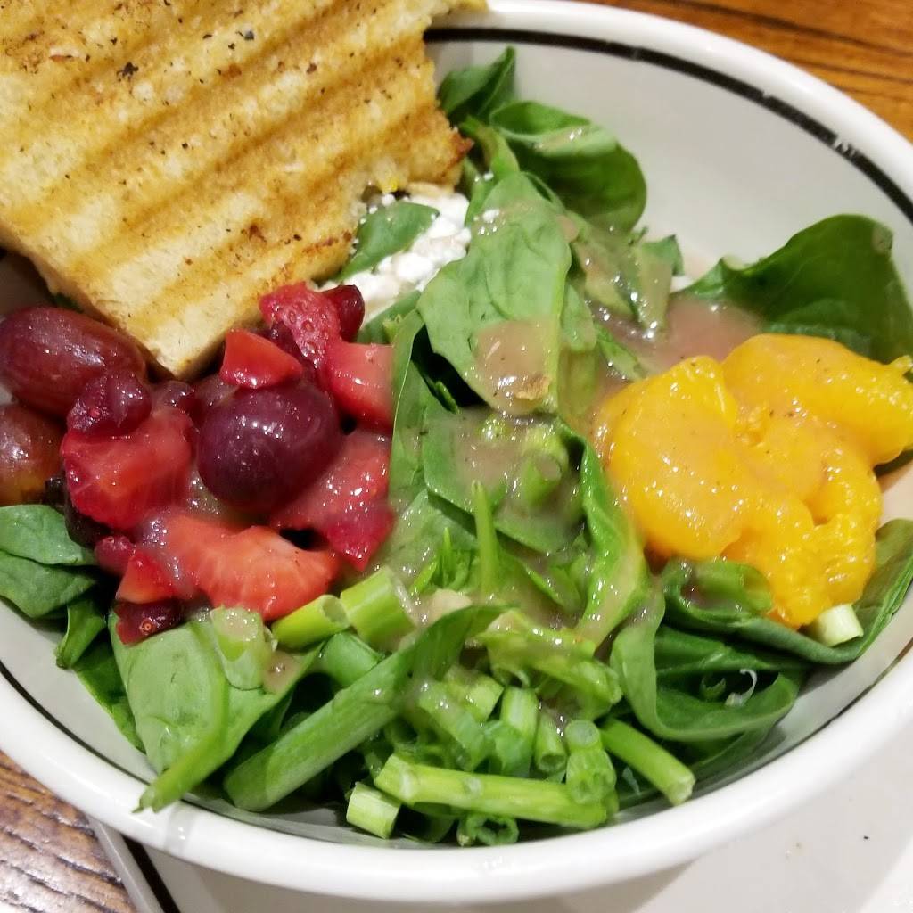 Corner Bakery Cafe | bakery | 823 Goucher Blvd, Towson, MD 21286, USA | 4432797377 OR +1 443-279-7377