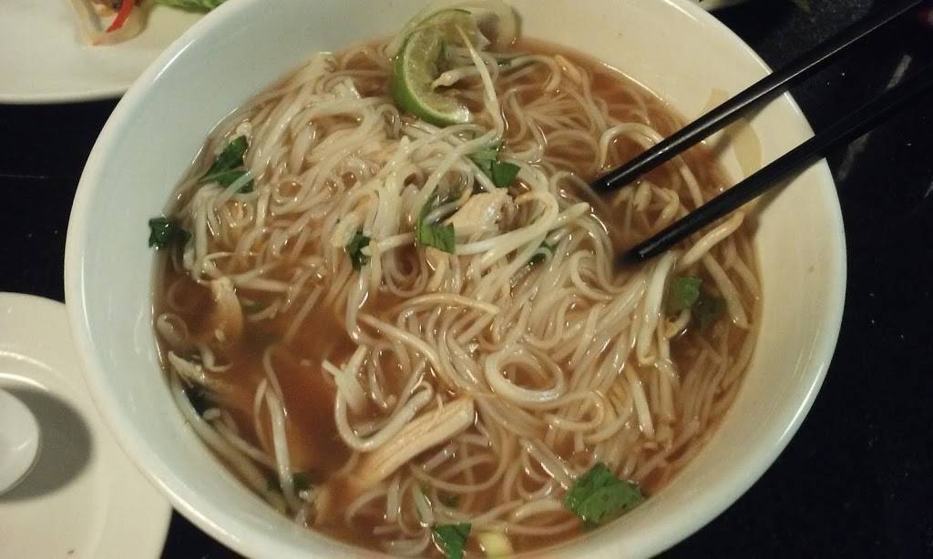 Saigon Pho N Sandwich | restaurant | 3040 Park Ave, Merced, CA 95348, USA | 2092339234 OR +1 209-233-9234