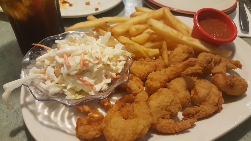 Friendlys | restaurant | 1210 Hooper Ave, Toms River, NJ 08753, USA | 7323498853 OR +1 732-349-8853