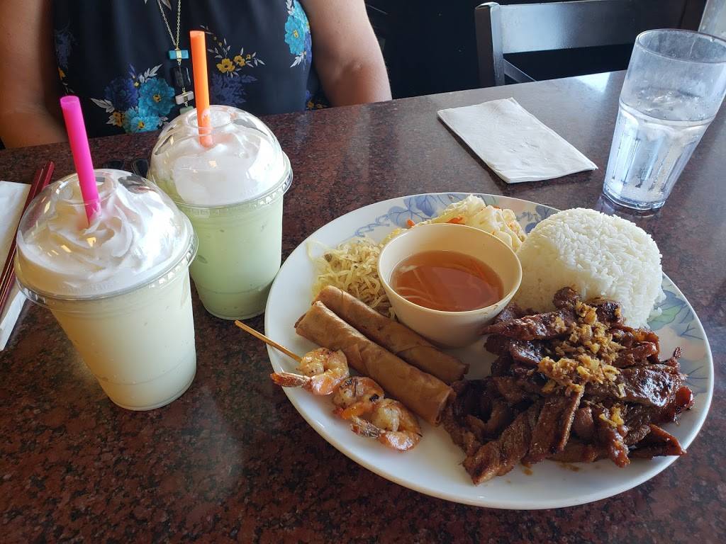 Pho Saigon Bay | restaurant | 1537 Howe Ave, Sacramento, CA 95825, USA | 9169221288 OR +1 916-922-1288