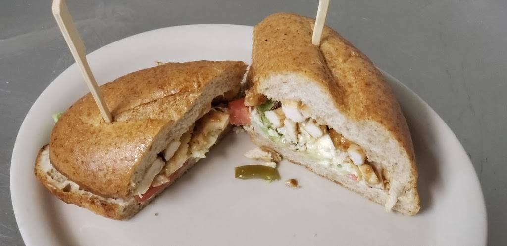 Laredos Burrito and Taco Shop | restaurant | 2563, 545 TN-46, Dickson, TN 37055, USA | 6153268604 OR +1 615-326-8604