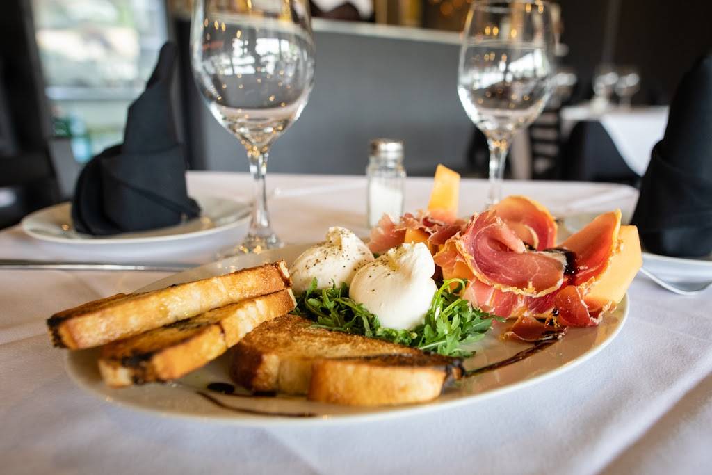 Carmines Italian Restaurant | restaurant | 2477 Fort Union Blvd, Salt Lake City, UT 84121, USA | 8019484468 OR +1 801-948-4468