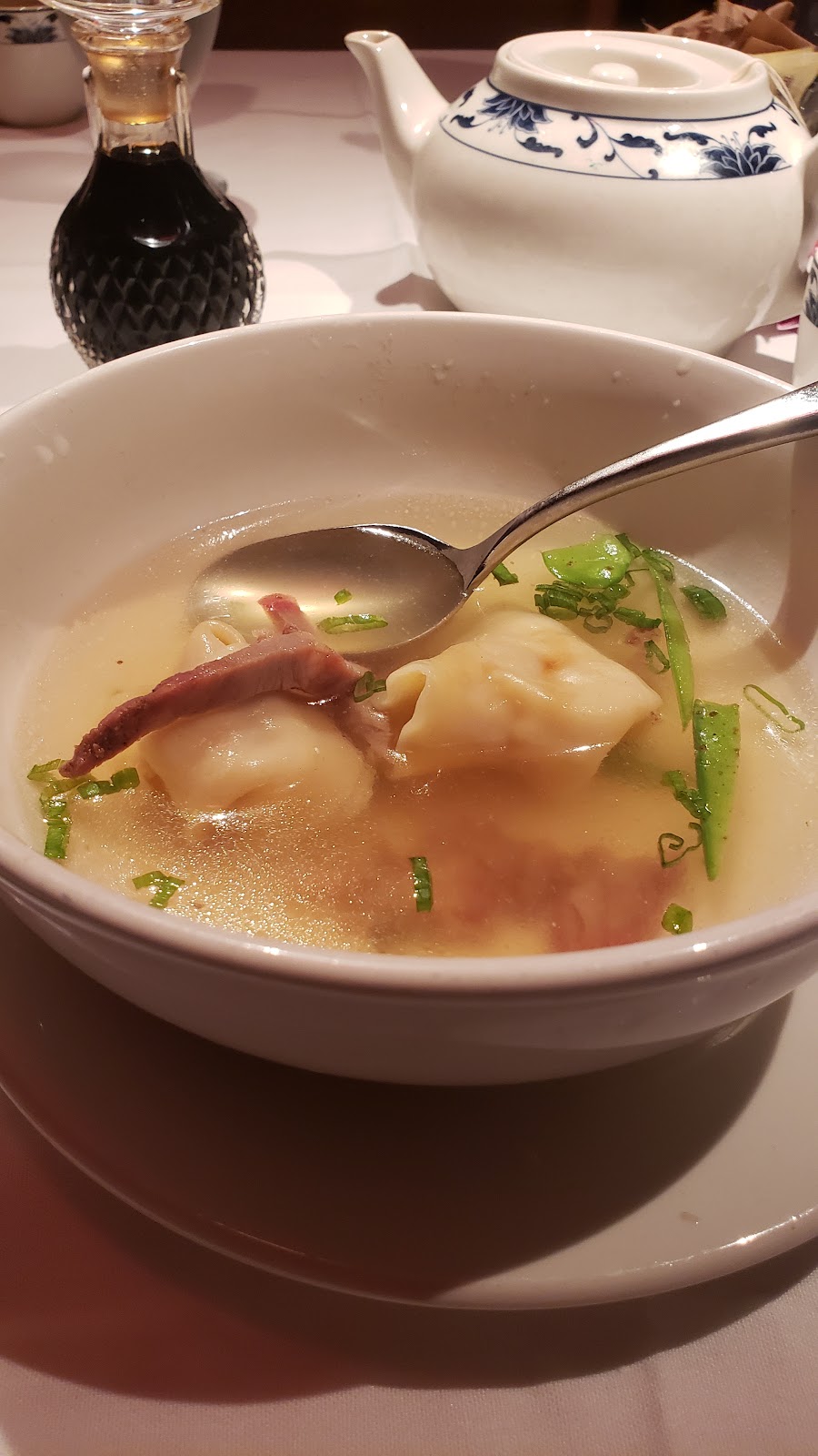 Rainbow Palace | restaurant | 2787 E Oakland Park Blvd, Fort Lauderdale, FL 33306, USA | 9545655652 OR +1 954-565-5652