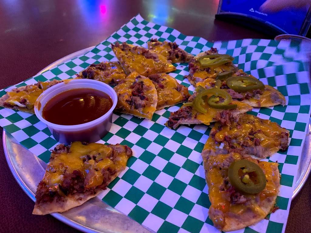 Big Lous Burgers & BBQ | restaurant | 2014 S WW White Rd, San Antonio, TX 78222, USA | 2103598015 OR +1 210-359-8015