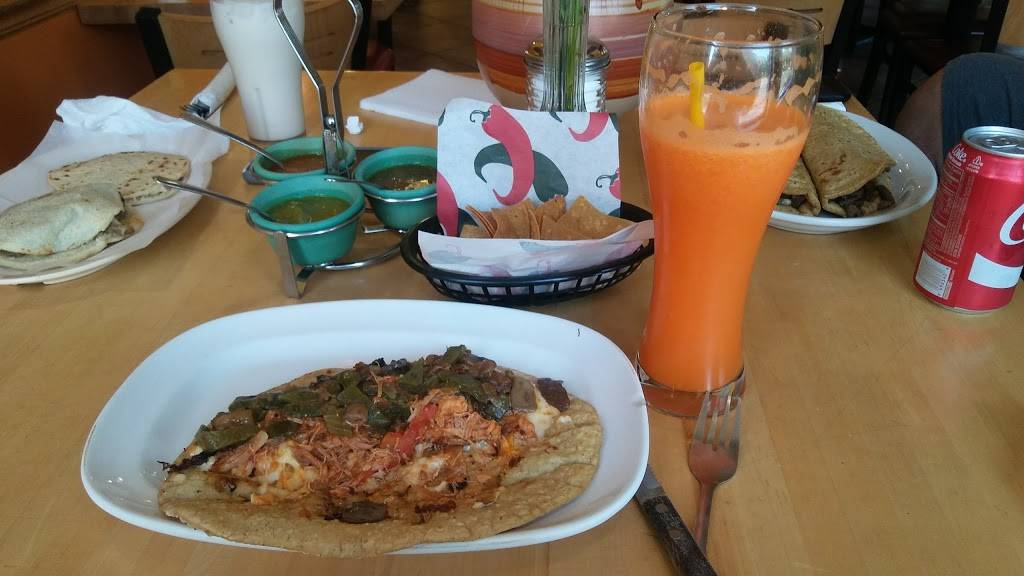 La Placita de Durango | restaurant | 2423 W 51st St, Chicago, IL 60632, USA | 7734343711 OR +1 773-434-3711