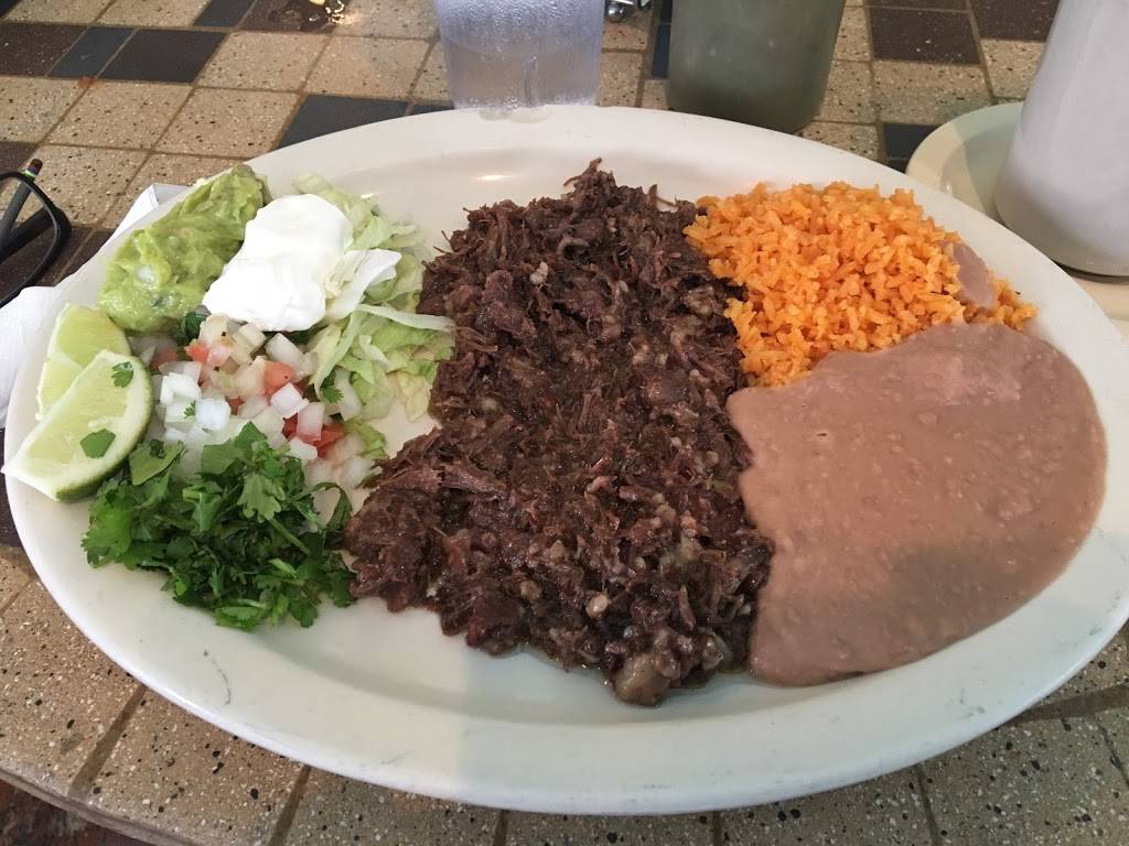 El Corral Lozano | restaurant | 902 College St, Bastrop, TX 78602, USA | 5123089276 OR +1 512-308-9276