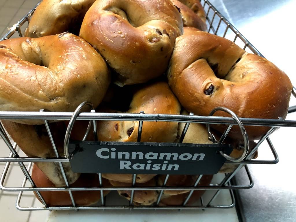 Manhattan Bagel | bakery | 310 Maple Ave W, Vienna, VA 22180, USA | 7039388100 OR +1 703-938-8100