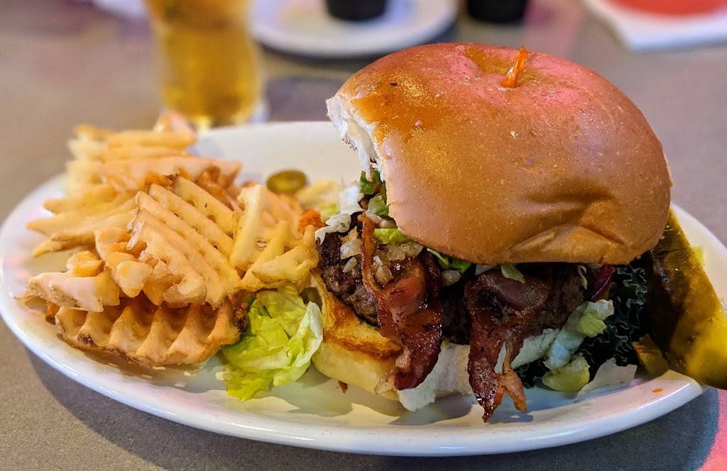 Pluckers Wing Bar | restaurant | 1400 Shepherd Dr, Houston, TX 77007, USA | 7138649464 OR +1 713-864-9464