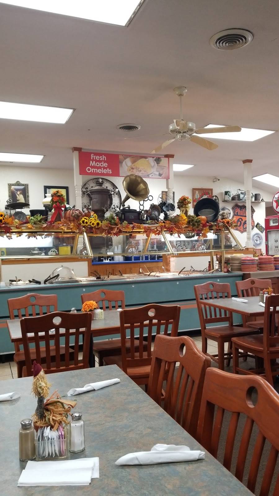 Johnnys | restaurant | 4803 West Blvd, Poplar Bluff, MO 63901, USA | 5736862101 OR +1 573-686-2101