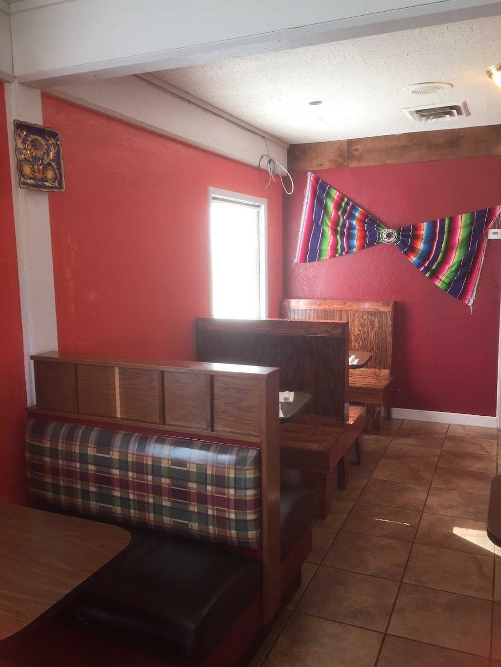 Little brother | restaurant | 1920 Junction City Rd, El Dorado, AR 71730, USA | 8706391393 OR +1 870-639-1393