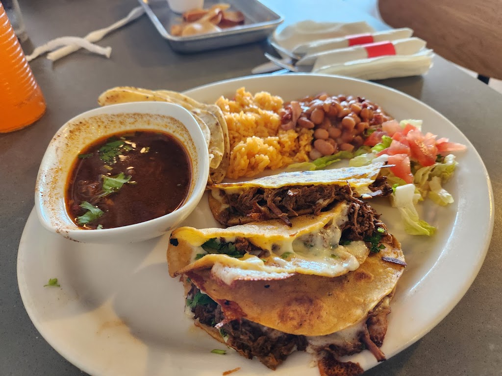 Los Pookies Mexican Restaurant | restaurant | 5614 Menaul Blvd NE, Albuquerque, NM 87110, USA | 5055882911 OR +1 505-588-2911