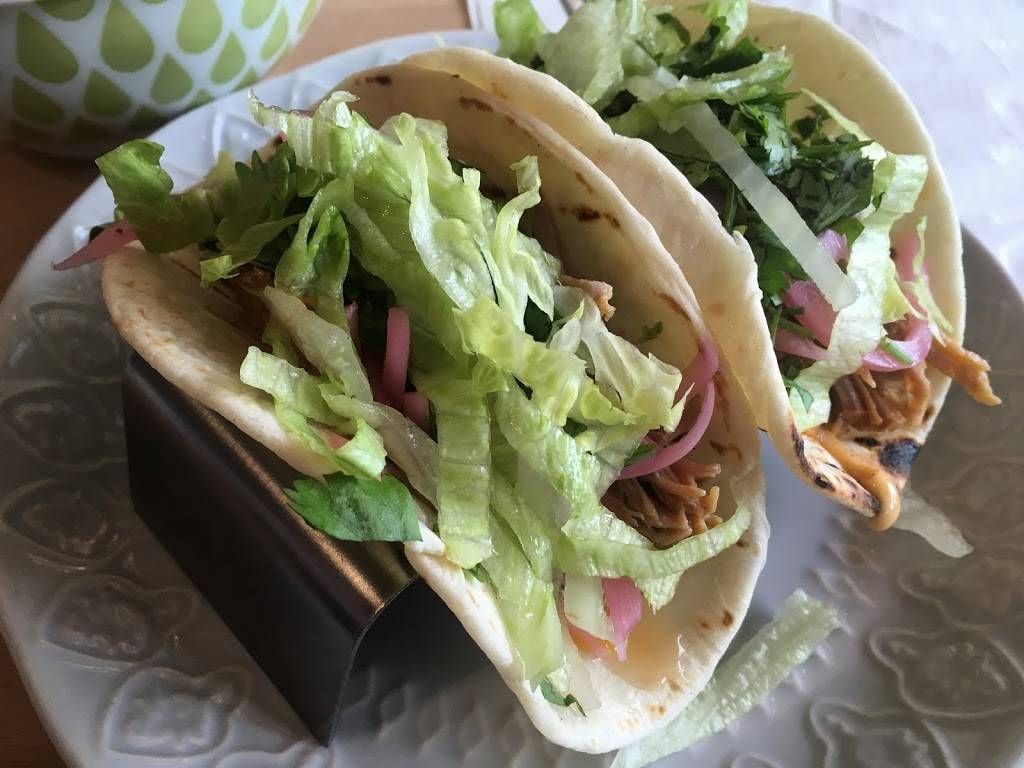 Olivia Bistro-Boutique | restaurant | 58 Rue Eddy, Gatineau, QC J8X 2V9, Canada | 8195256800 OR +1 819-525-6800