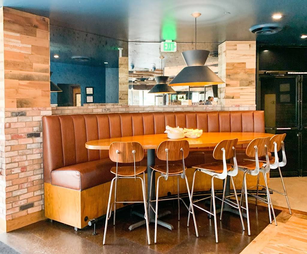 Fireside Pies | restaurant | 6750 Abrams Rd #105, Dallas, TX 75231, USA | 9728852021 OR +1 972-885-2021