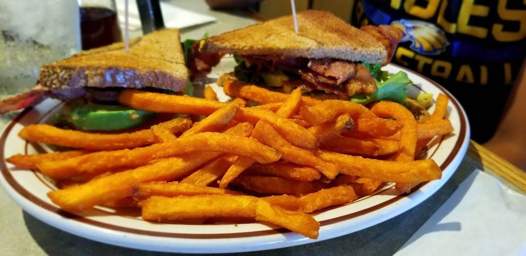 Old River Grill, LLC | restaurant | 9500 Brimhall Rd #301, Bakersfield, CA 93312, USA | 6613682440 OR +1 661-368-2440