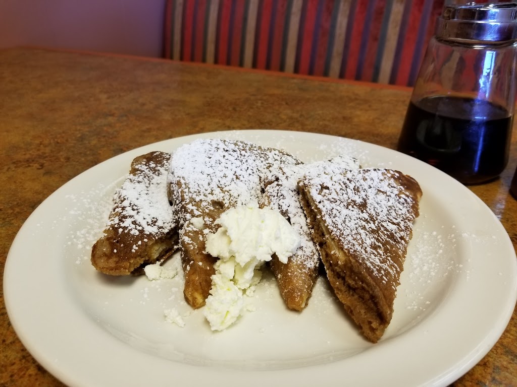 Marianas Family Restaurant | restaurant | 612 Central Ave, Wiggins, CO 80654, USA | 9704837278 OR +1 970-483-7278