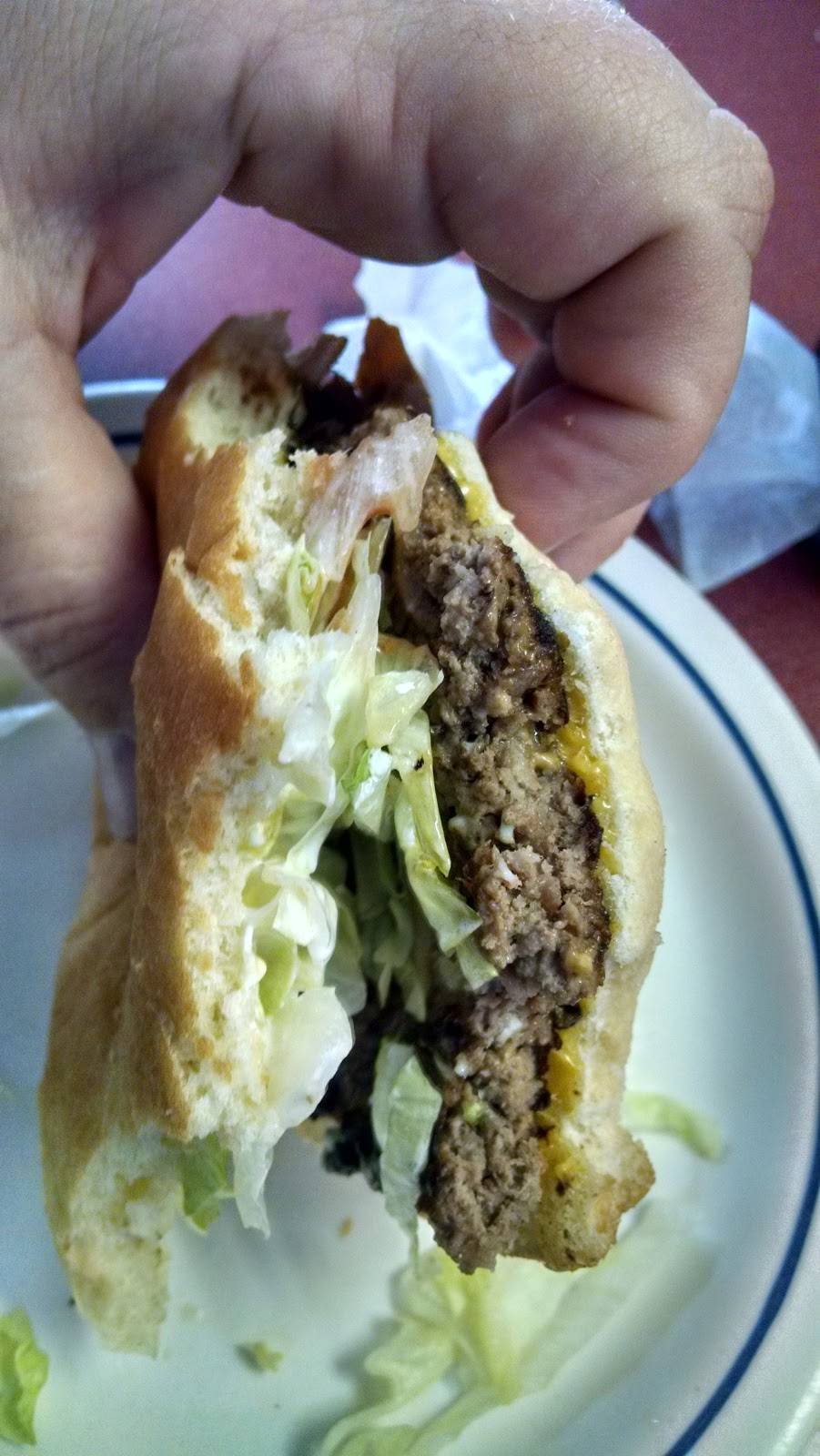 Leons Burger Express | restaurant | 407 N Main St, Mt Airy, NC 27030, USA | 3367890849 OR +1 336-789-0849