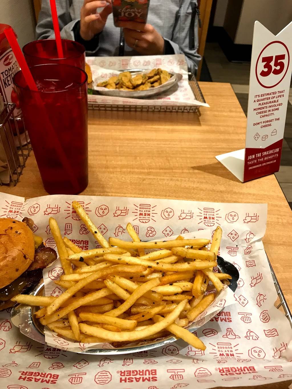Smashburger | restaurant | 9563 S University Blvd ste a, Highlands Ranch, CO 80126, USA | 3038727297 OR +1 303-872-7297