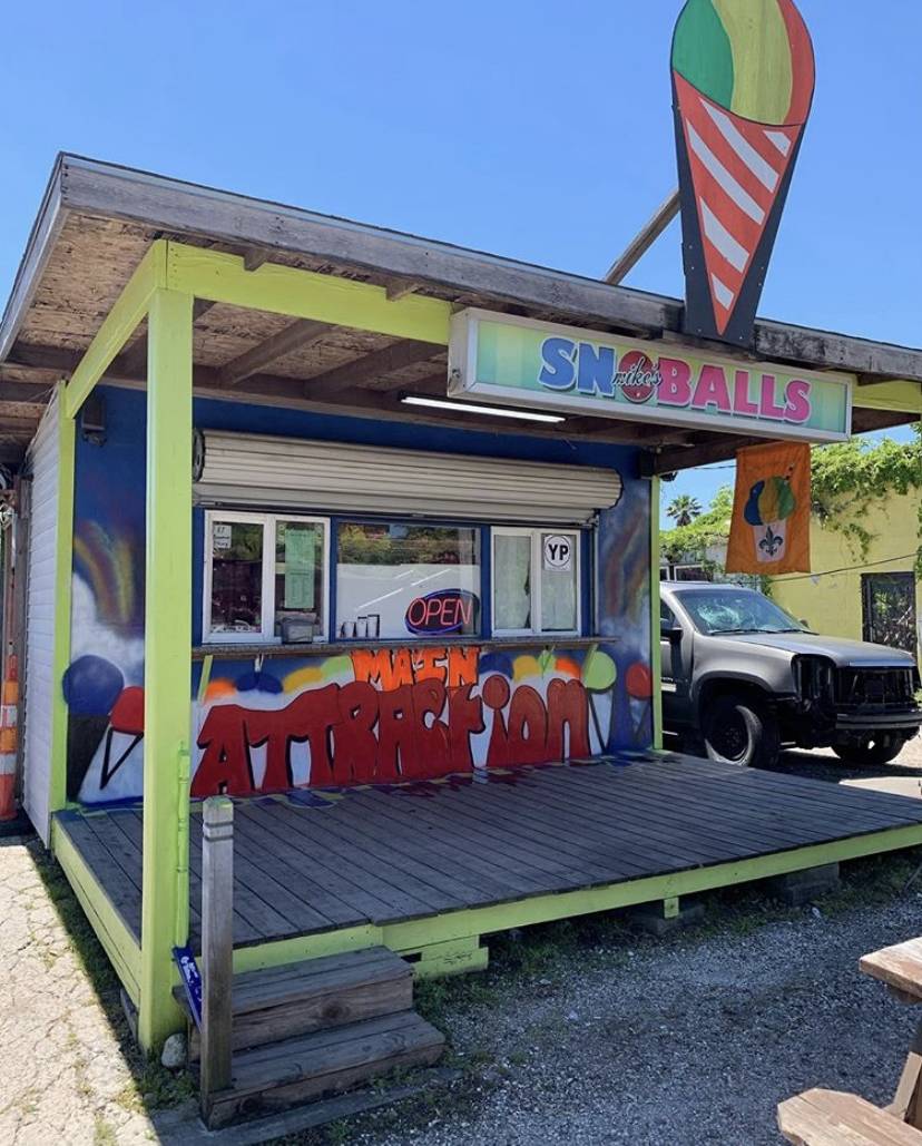 Main Attractions Snowballs | restaurant | 8346 Chef Menteur Hwy suite b, New Orleans, LA 70126, USA | 5049821880 OR +1 504-982-1880