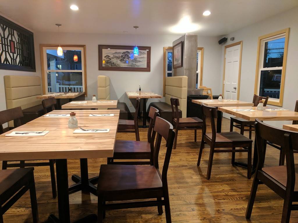 Jia Mei Asian Kitchen | restaurant | 105 Wall St, Madison, CT 06443, USA | 2034216173 OR +1 203-421-6173