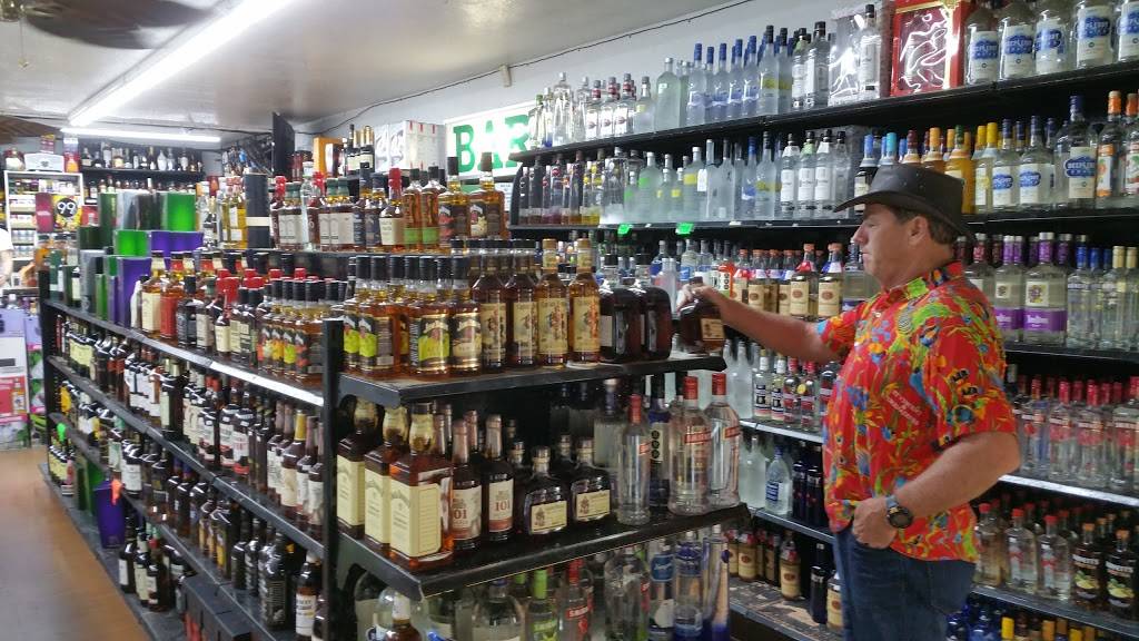 Play By Play Sports Bar and Grill | restaurant | 440 S Cypress Rd, Pompano Beach, FL 33060, USA | 9546077971 OR +1 954-607-7971