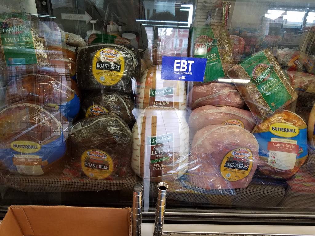 Sharks Fish and Chicken | restaurant | 1734 E 71st St, Chicago, IL 60649, USA | 7739527748 OR +1 773-952-7748