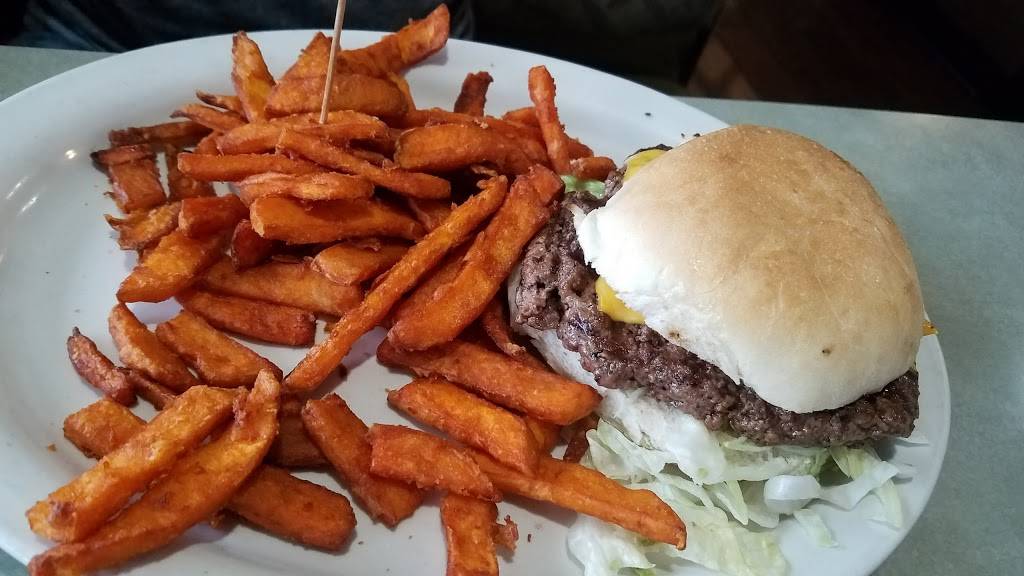 Olive Branch Family Restaurant | restaurant | 2343 Union Rd, West Seneca, NY 14224, USA | 7166560517 OR +1 716-656-0517