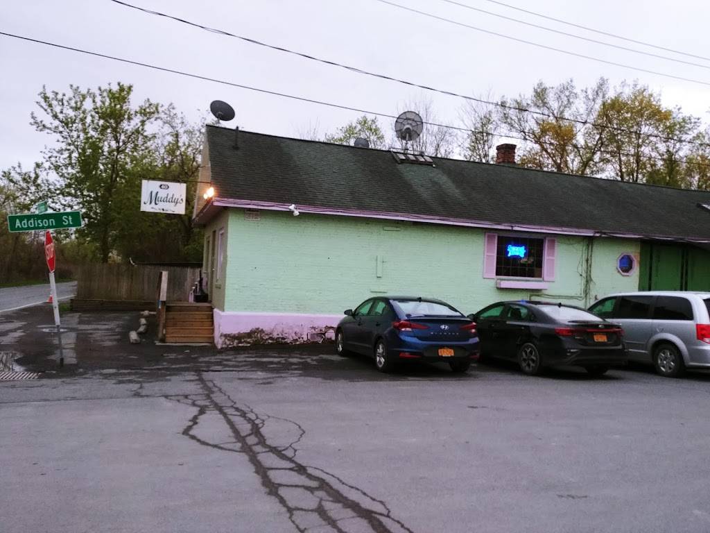 Muddys Tavern | restaurant | 40 Lincoln Ave, Watervliet, NY 12189, USA | 5182739892 OR +1 518-273-9892