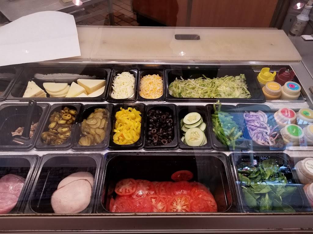 Subway | restaurant | 4125 Cleveland Ave, Fort Myers, FL 33901, USA | 2392746004 OR +1 239-274-6004