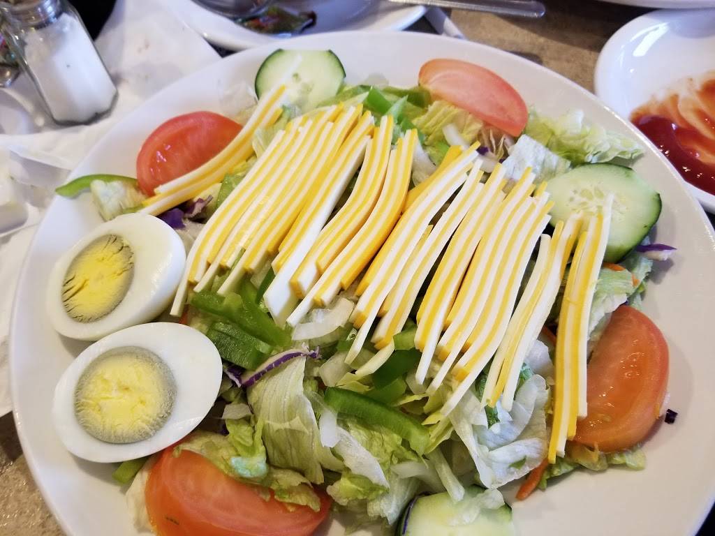 Carlock Family Restaurant | restaurant | 304 E Washington Rd, Carlock, IL 61725, USA | 3093764018 OR +1 309-376-4018