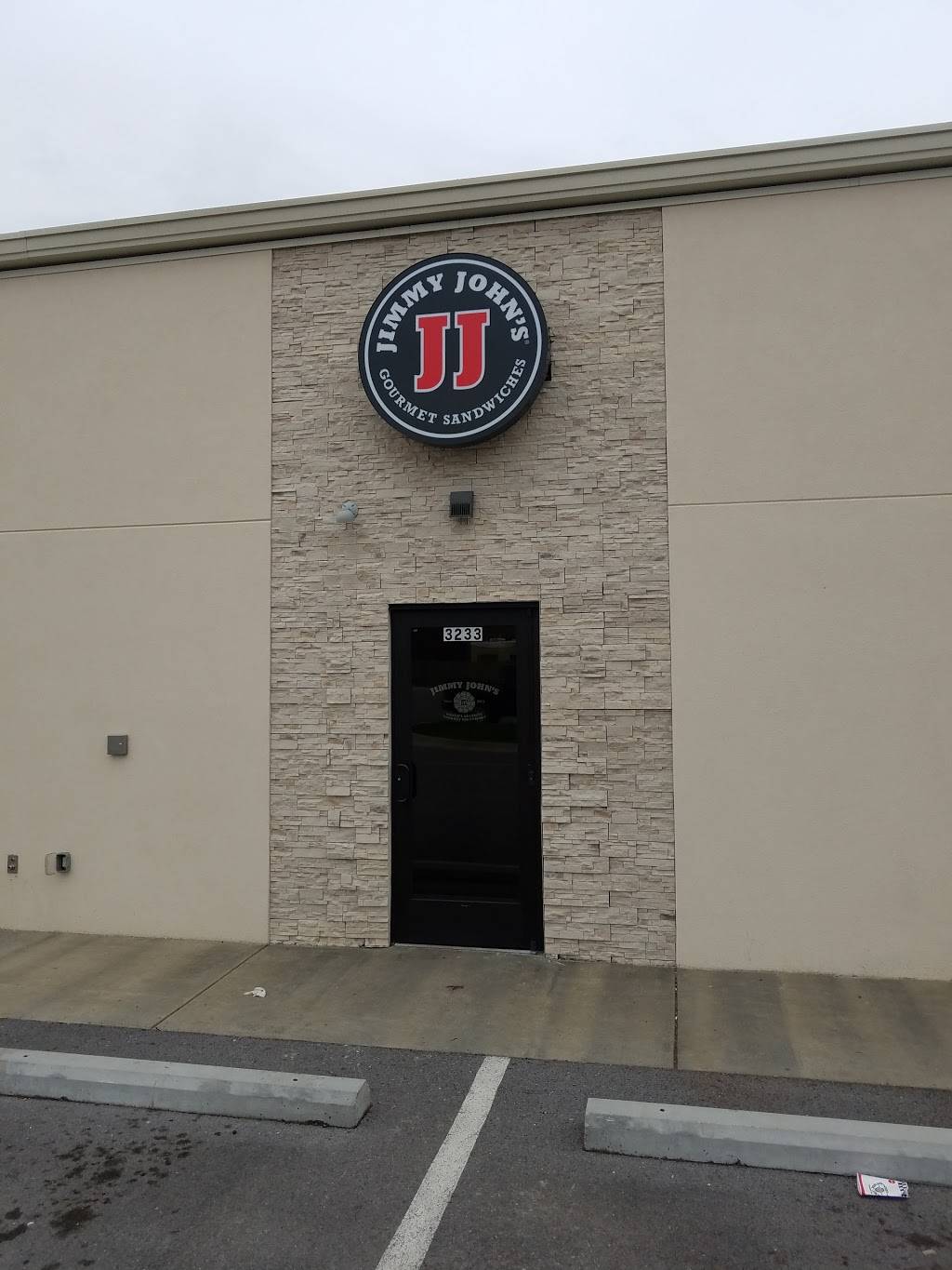 Jimmy Johns | meal delivery | 3233 E Sunshine St #108, Springfield, MO 65804, USA | 4178880611 OR +1 417-888-0611