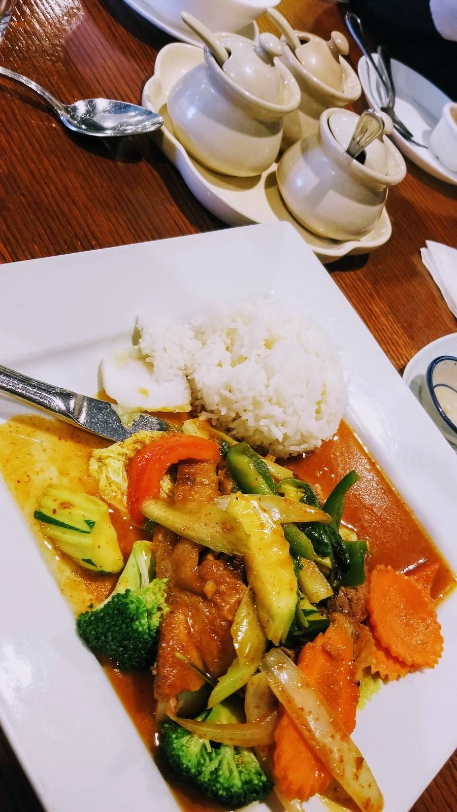 Ayuttaya Thai Cuisine | restaurant | 2437 SW 27th Ave, Ocala, FL 34471, USA | 3522373433 OR +1 352-237-3433