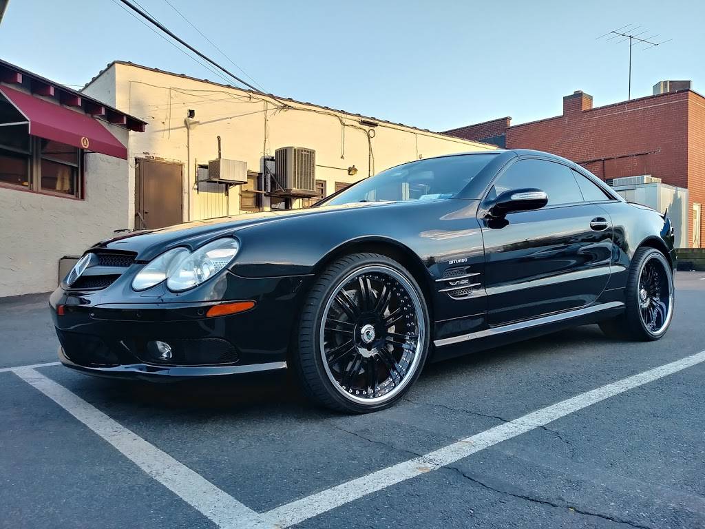 Alexs Bar and Grille | restaurant | 577 N Broadway, White Plains, NY 10603, USA | 9143581444 OR +1 914-358-1444